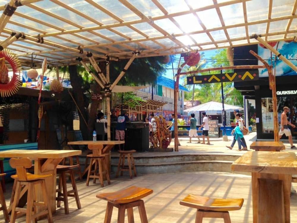Gili Beach Bum Hostel กีลีตราวางัน ภายนอก รูปภาพ